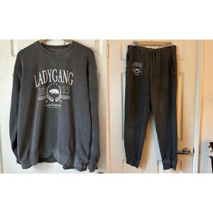 Ladygang Podcast MATCHING SET Grey Crewneck 2015 Sweatshirt Sweatpants size XL/M